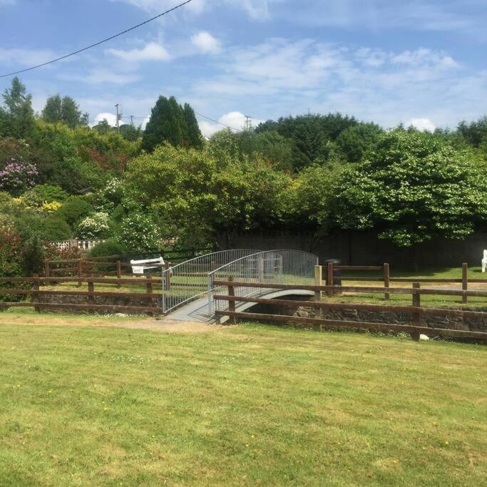 Duiche An Ri - Delightful Village Home Tipperary Exterior foto
